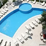 Boomerang - Sunny Hotel