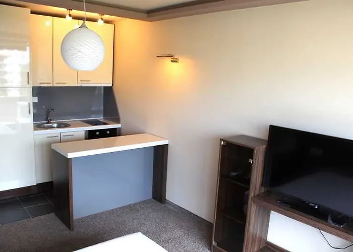 Hotell Boomerang - Sunny Slăntjev Brjag