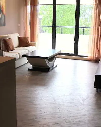 Hotell Boomerang - Sunny Slăntjev Brjag