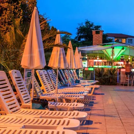 호텔 Boomerang - Sunny 써니비치