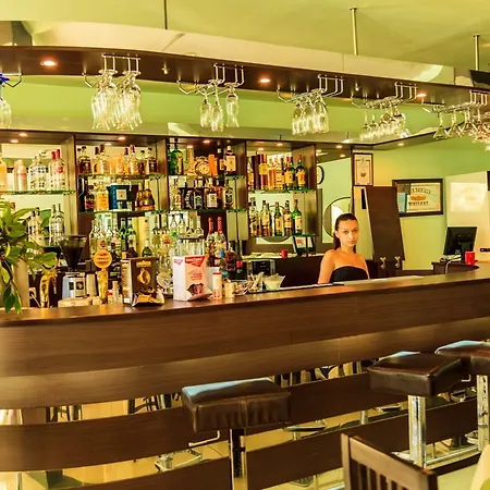 호텔 Boomerang - Sunny 3*